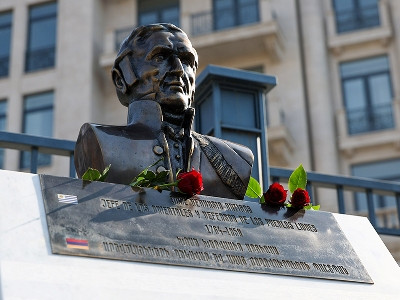 Uruguay national hero Jose Gervasio Artigas’ bust installed in Yerevan