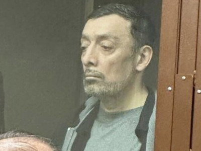 Московский суд оставил в СИЗО арестованного миллиардера Сулейманова