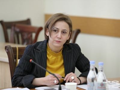 Փաշինյանը աշխատանքի և սոցիալական հարցերի փոխնախարարին ազատել է պաշտոնից և նրա փոխարեն ուրիշին նշանակել
