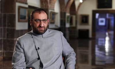 Newspaper: Holy Etchmiadzin chancellor accused of murder, ties with criminal underworld