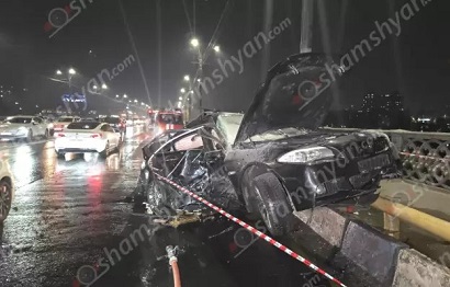 Կիևյան կամրջի վրա բախվել են 3 մեքենա. կա 1 զոհ, 3 վիրավոր