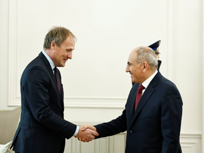 Armenia government-Proud Engineer company cooperation discussed