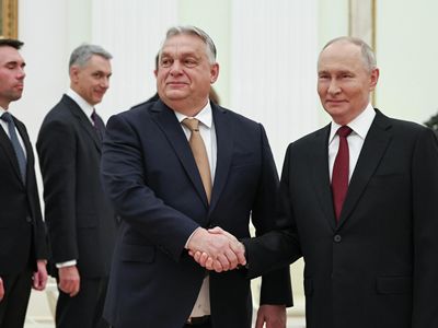 Переговоры Путина и Орбана в Кремле завершились: их встреча длилась около 4 часов