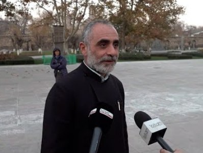 Иерей Есаи Артенян: Сила, исходящая от этих святынь, даёт нам силы бороться