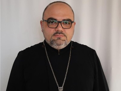 Литургию для Никола Пашиняна и других членов «ГД» совершит священник другой церкви