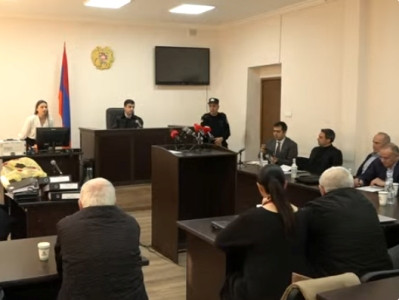 Հակասահմանադրական ճանաչված հոդվածի գործով հակակոռուպցիոն դատարանի նիստը սկսվել է ընդմիջումով