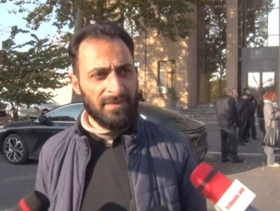 Ես էլ ինֆորմացիաներ ունեմ թող մի քիչ զգույշ լինեն. Այս ամենը սադրողը շատ բաների մեջ է թաթախվում. Հրայր սարկավագ