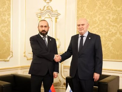 Ararat Mirzoyan, OSCE Secretary General talk about further institutionalization of Armenia-Azerbaijan peace