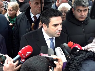 Спикер парламента Армении об обращении к архиепископу со словом «господин»: Я ошибся