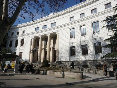 В государственных вузах Грузии обучение в магистратуре станет бесплатным