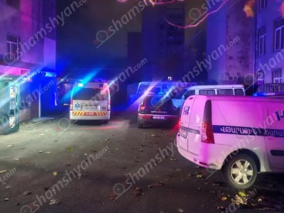 В Ереване на балконе квартиры вспыхнул пожар