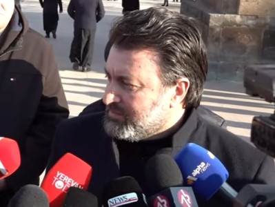 Епископ: Они не могут навредить рейтингу церкви - рейтинг еще больше растет