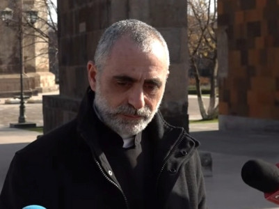 Артенян о просьбе сменить главу Арцахской епархии ААЦ: Ожидаем, что все разрешится в единстве