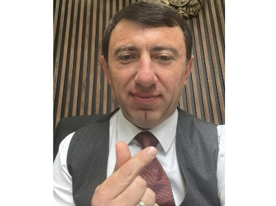 Глава Талина прием граждан превратил в агиткампанию против Католикоса всех армян
