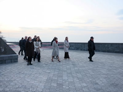ԿԳՄՍ նախարարն այցելել է Հայոց ցեղասպանության հուշահամալիր, հետեևել տարածքի հիմնանորոգման աշխատանքներին