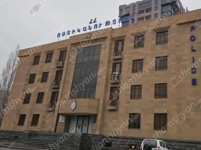 Երևանում 41-ամյա տղամարդը դանակահարել է հարազատ եղբորը․ բժիշկները պայքարում են նրա կյանքի համար