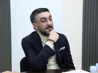 Член Правления правящей в Армении партии Вилен Габриелян вновь хочет стать депутатом