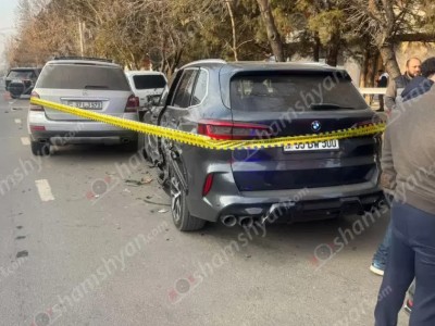 45-ամյա «Mercedes GL»-ով բախվել է մի քանի մեքենայի․ Վարորդներից մեկը ենթարկվել է վրաերթի. Shamshyan.com