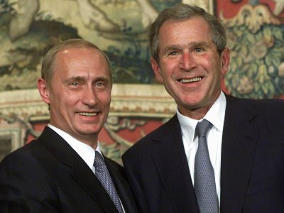 «Россия отдала Украину, Казахстан и Кавказ»: В США рассекретили расшифровки переговоров Путина с Бушем