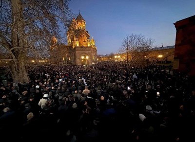 «Փաստ». Ինչո՞ւ «զադնի դրեց» Նիկոլ Փաշինյանը