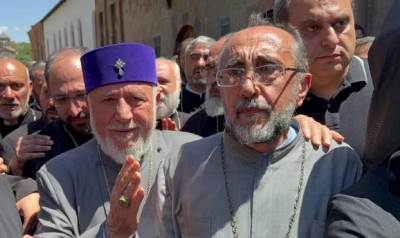 «Грапарак»: Архиепископа ожидают сюрпризы