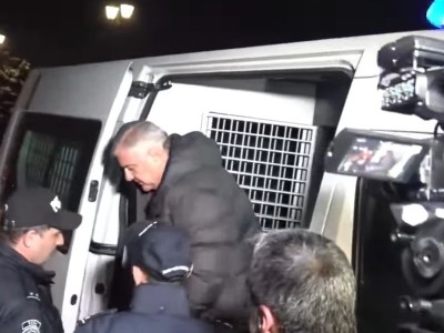 Самвел Карапетян уже дома: во дворе его встретили аплодисментами