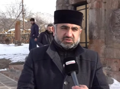 Շատ շուտով Մկրտիչ սրբազանը դուրս կգա, մենք բոլորով կդիմավորենք և ինքը իր գահին կստի. Տեր Փառեն քահանա Առաքելյան