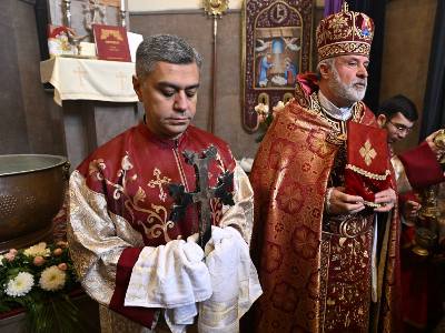 В церкви Сурб Вардананц Наатакац крёстным был избран Артур Ванецян