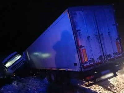 Крупное ДТП в Волгоградской области РФ: погибли 7 человек