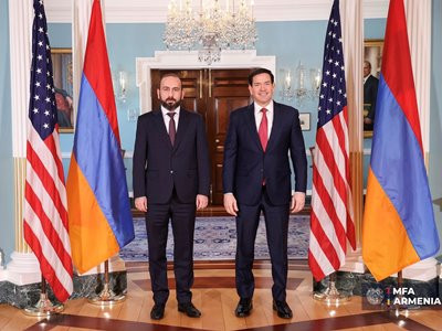 Armenia, US top diplomats discuss progress in implementing Washington Peace Summit agreements