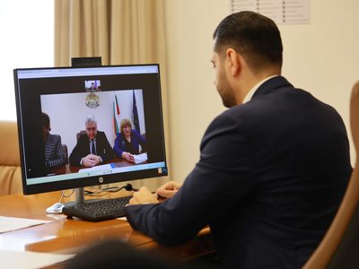 Armenia, Bulgaria environment ministers discuss COP17 agenda