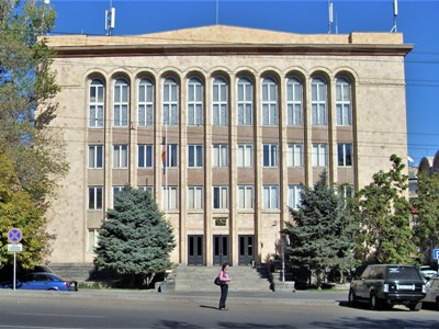 Судьи КС Армении тоже получат премии