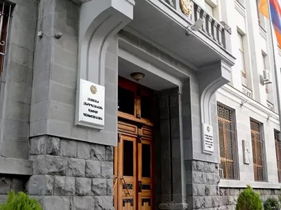 Shamshyan.com: Мужчина своим неадекватным поведением сорвал работу Генпрокуратуры Армении