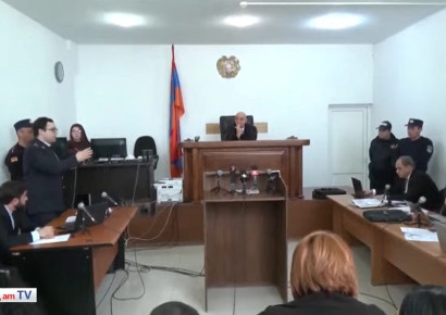 Прокурор ходатайствовал о продлении срока ареста епископа Мкртича Прошяна еще на три месяца