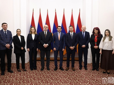 Аршакян принял делегацию во главе с заместителем председателя группы дружбы Болгария-Армения