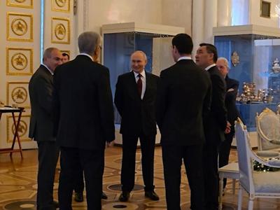 Путин любит лично показывать сокровища Эрмитажа зарубежным гостям – Песков