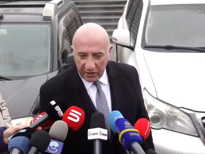 Разъяснение замглавы МО Армении: Почему представители власти не возложили цветы у мемориала «Зов Арцаха»?