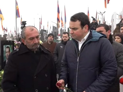 Представители движения «По-нашему» посетили военный пантеон «Ераблур»