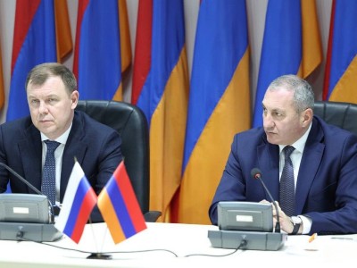 Արամ Ղազարյանն ընդունել է Վյաչեսլավ Բուտկոյի գլխավորած պատվիրակությանը