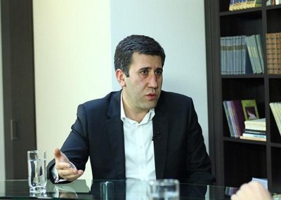Սրա նպատակն է թույլ չտալ, որ Վեհափառ հայրապետը և Գերագույն հոգևոր խորհրդի անդամները դուրս գան Հայաստանից. Մելիքյան