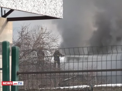 Пожар на улице Шерами в Ереване потушен