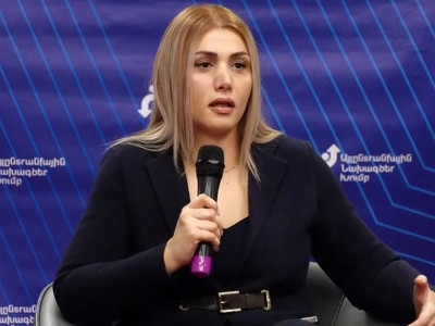 Варданян: Надо сделать все, чтобы не попасть под ноги крупных государств