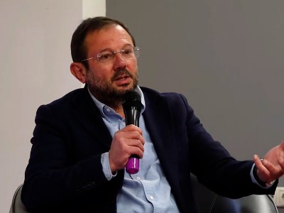 Депутат: Кампания властей Армении против Армянской апостольской церкви представляет угрозу для всей диаспоры