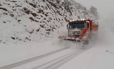 На перевале Мегри бушует сильная метель