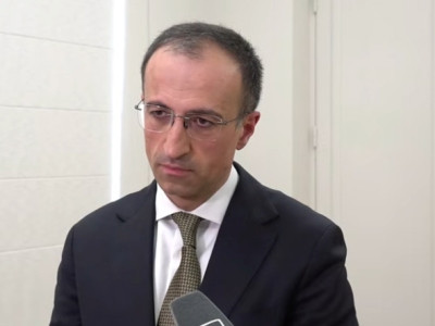 Բյուջեում պետական ապարատի ծախսերը գիլոտինային մեթոդով բոլորից 4% կրճատվել է. Թորոսյան