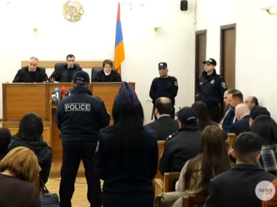 Адвокаты архиепископа Микаэла Аджапахяна представят ходатайство об отводе судьи Апелляционного суда