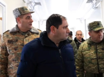 Папикян обнародовал видеоматериал: В эксплуатацию сдана еще одна только отстроенная  воинская  часть