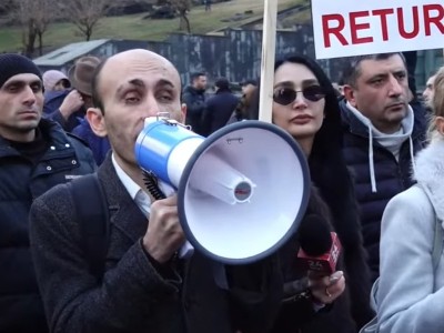 Бегларян: Призываем вице-президента Вэнса поднять в Баку вопрос о немедленном освобождении всех пленных армян