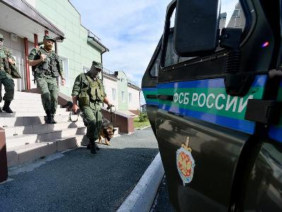 Россияне за год передали в ФСБ 150 тысяч доносов друг на друга