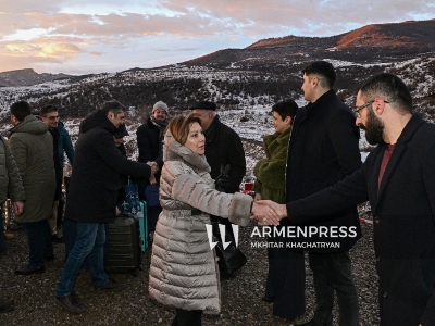Азербайджанские активисты пересекли сухопутную границу с Арменией